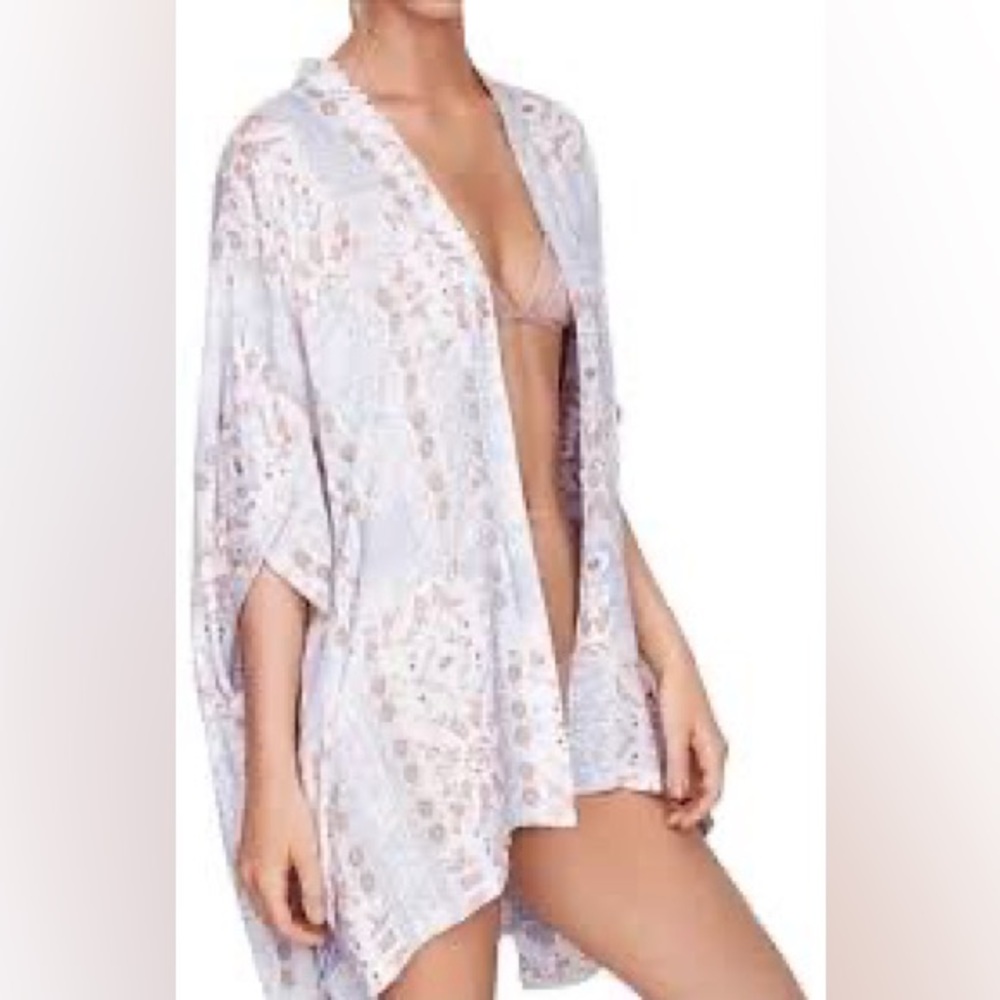 Victoria’s Secret Kimono